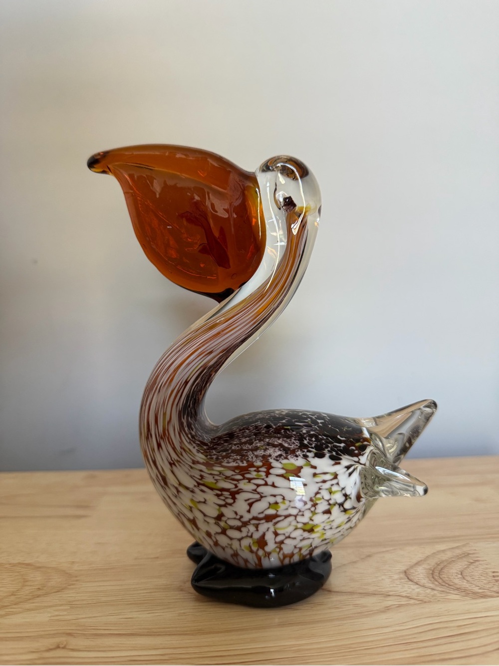 Handblown Glass Pelican Sculpture in Amber and Clear- Murano Style - Picture 4 of 7